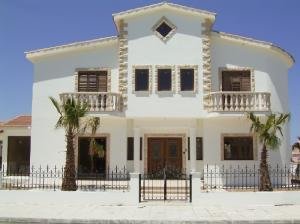 4 Bed Luxury Villa Sotira Village